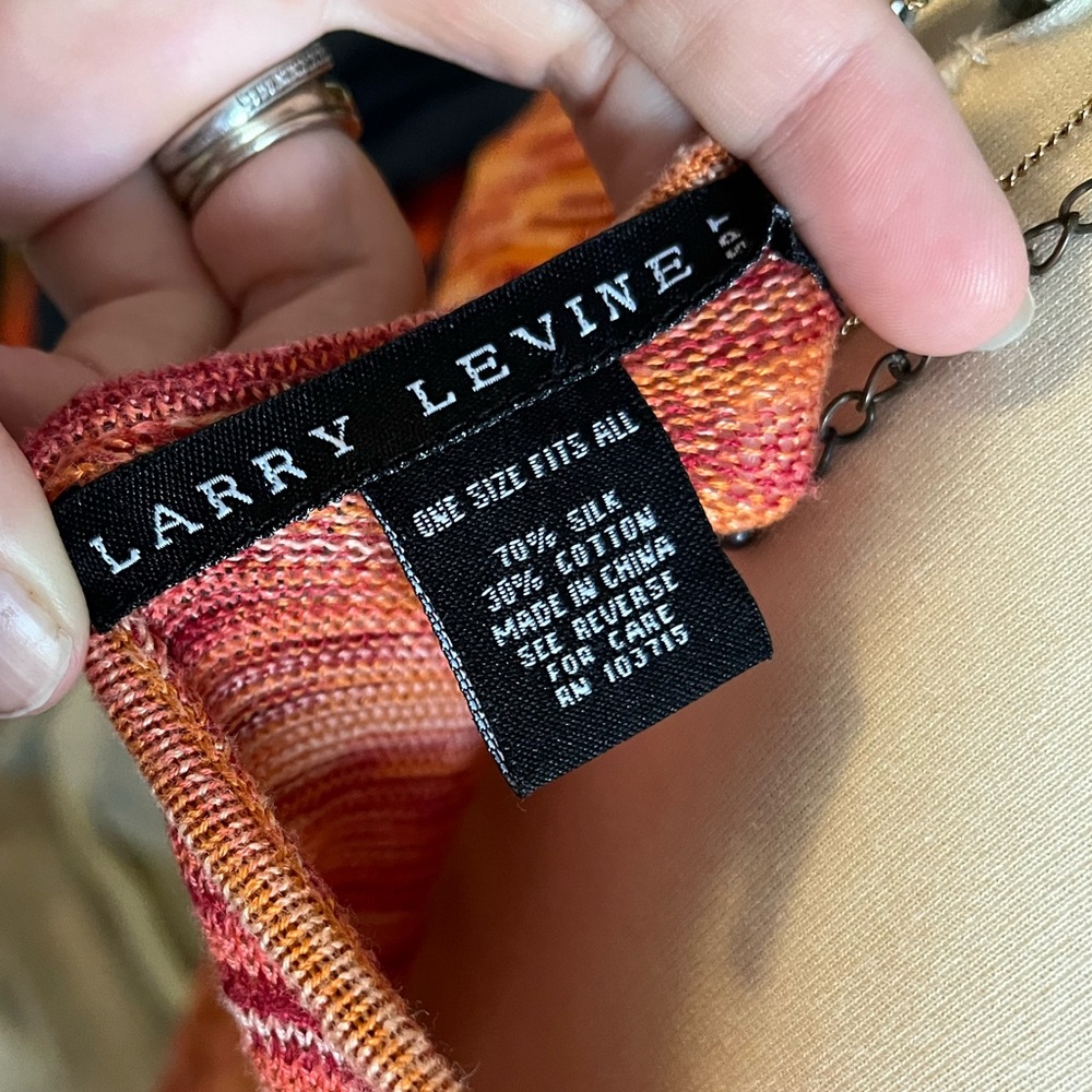 Larry Levine silk/cotton Orange Knit Poncho with Fringe - Picture 5 of 5